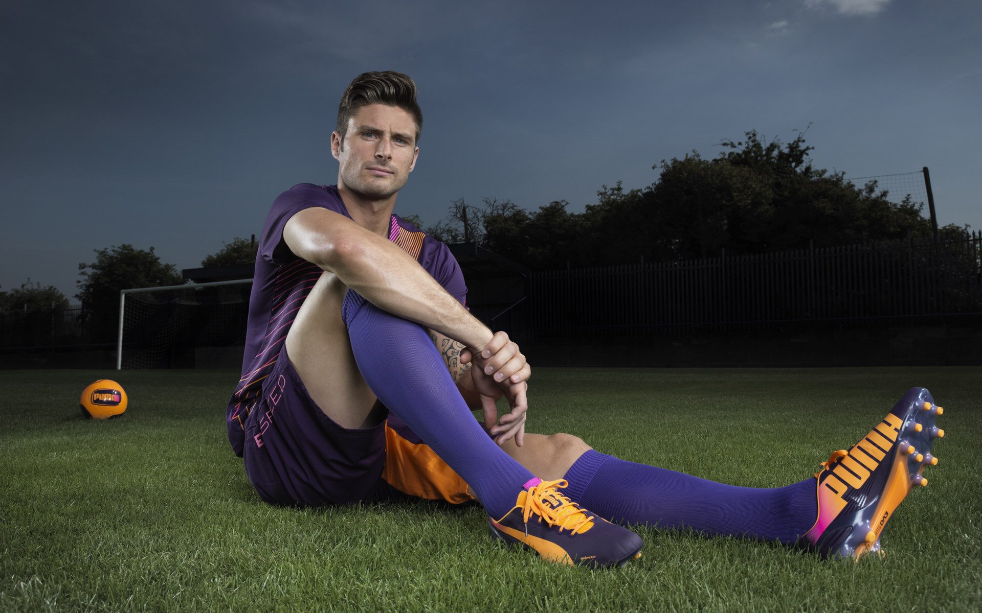 绿茵场上的地缘寓言，墨西哥拿下伊拉克，凯恩在关键节点的连续得分艺术