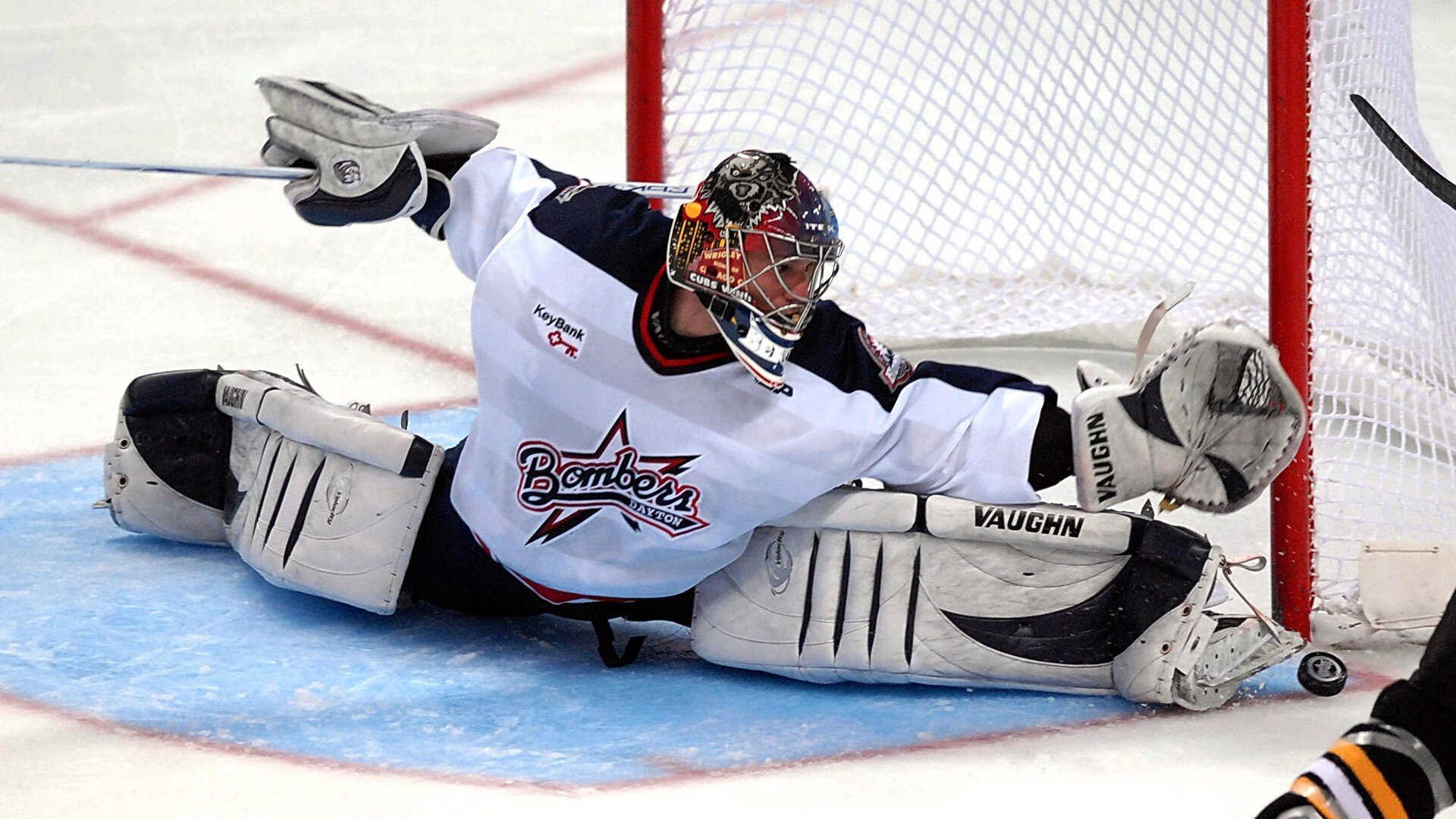 开云下载-楚阿梅尼生涯之夜，哥伦比亚对阵贝蒂斯中的唯一性光芒